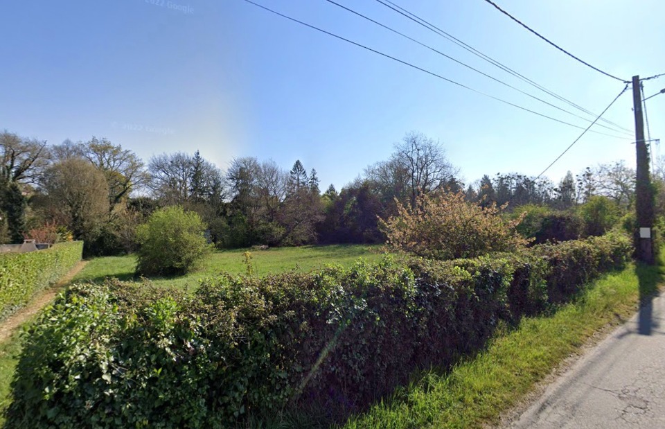 Agréable terrain à construire en vente à Cambes (33880)