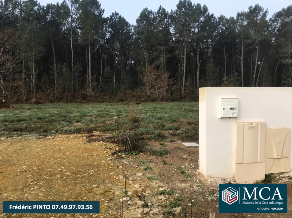 terrain constructible viabilisé de 815m2 en vente à Saint-Martin-d'Oney