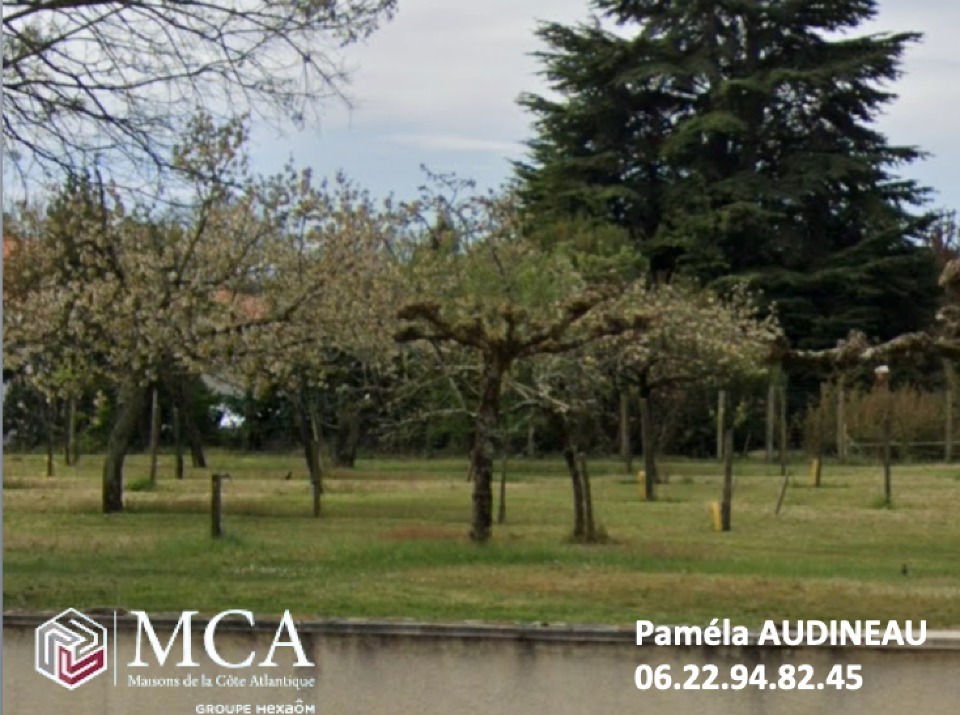 terrain à construire de 535m2 en vente à Beautiran