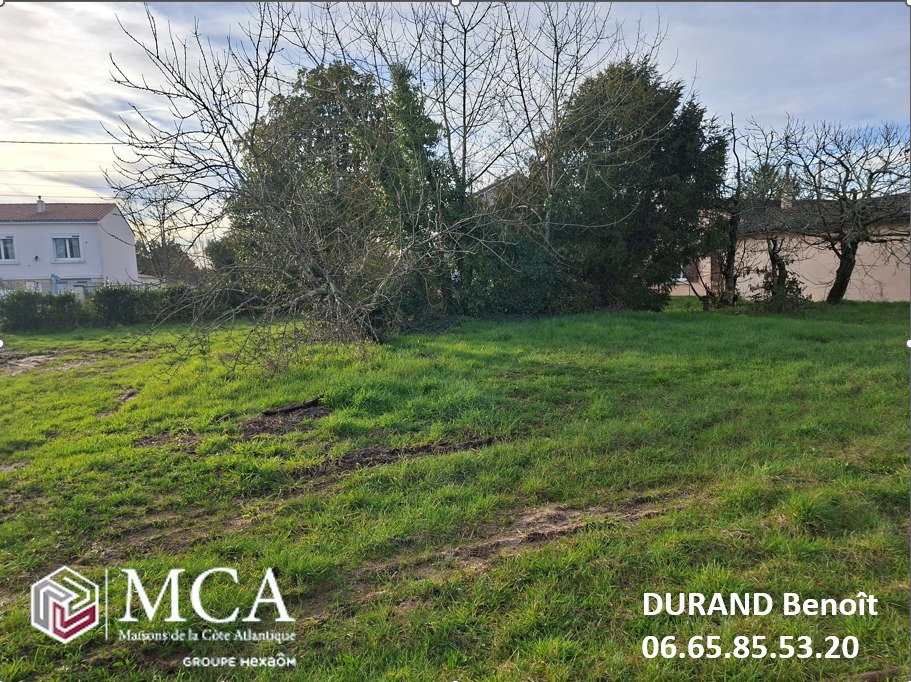 Superbe terrain constructible viabilisé de 740m2 disponible à Bergerac (24100)