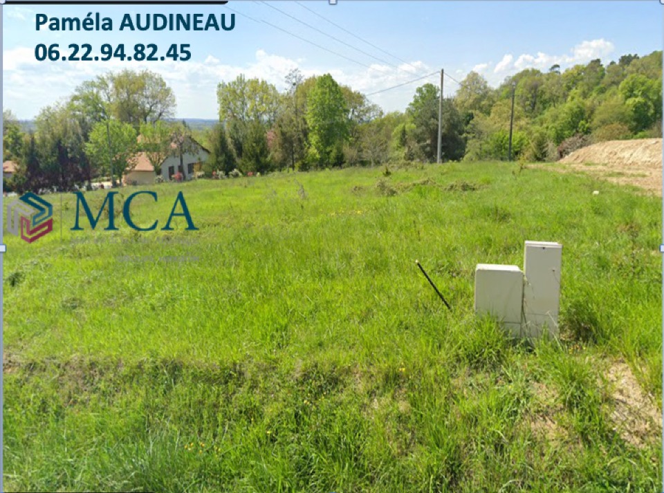 terrain à batir viabilisé de 900m2 disponible à Casseuil (33190)