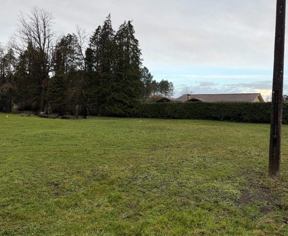 Sublime terrain de 480m2 à Saint-Symphorien (33113)