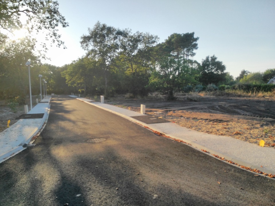 terrain à batir viabilisé de 590m2 en vente à Pontenx-les-Forges