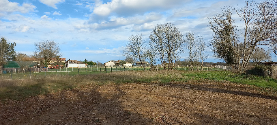 terrain à vendre viabilisé disponible à Moulin-Neuf (24700)