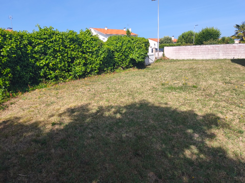 Ravissant terrain à batir viabilisé en vente à Vaux-sur-Mer