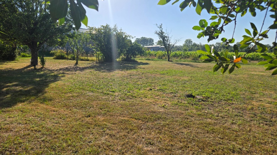 Offre de terrain viabilisé de 605m2 disponible à Saint-André-de-Cubzac (33240)