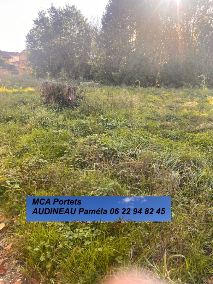 terrain constructible viabilisé de 700m2 à Sadirac (33670)