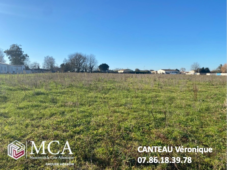 Beau terrain à vendre viabilisé de 521m2 à Grézac