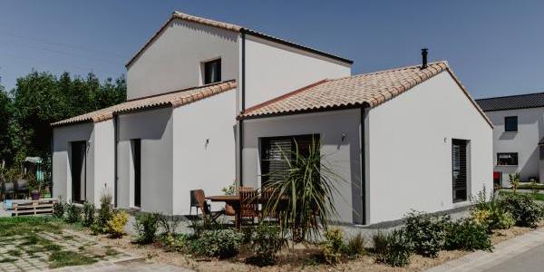 Maison 3 chambres dont suite parentale avec dressing, douche et bain à LA BERNERIE EN RETZ Maison 3 chambres dont suite parentale avec dressing, douche et bain à LA BERNERIE EN RETZ