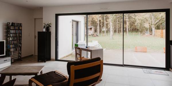 Maison neuve : choisir vos fenêtres et volets | Tradilignes